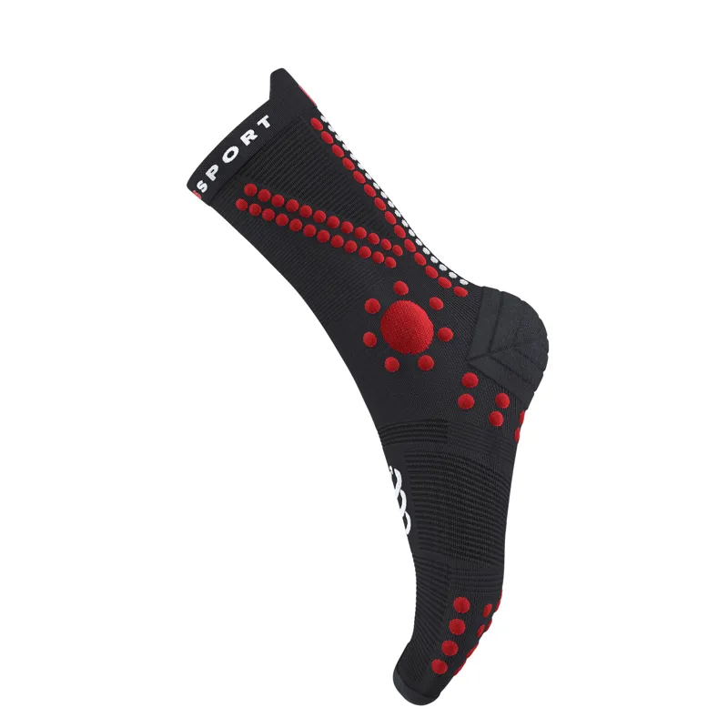 Compressport Pro Racing Socks v4.0 Trail in Black/Red-7