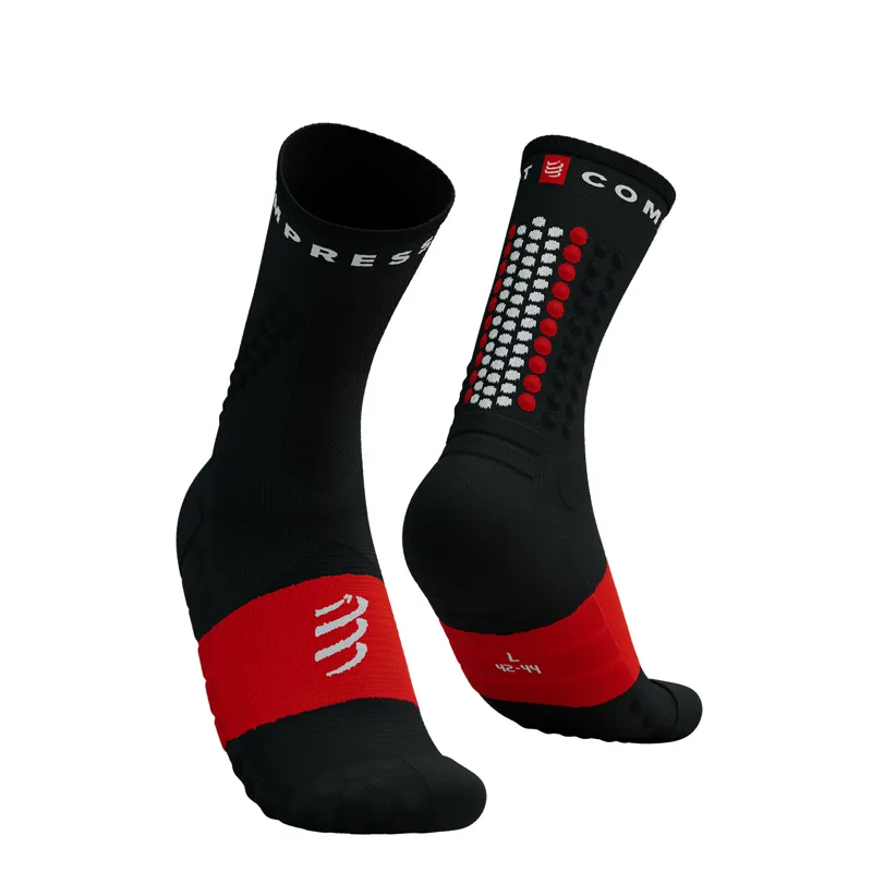 CompresSport Ultra Trail V2.0 Running Socks in Black Red-8
