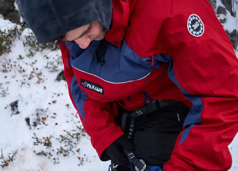 Paramo Aspira 360 Smock Unisex in Fire/Indigo-5