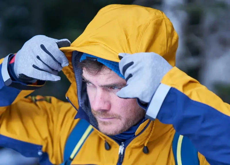 Paramo Enduro Windproof Jacket Mens in Midnight/Gold-10