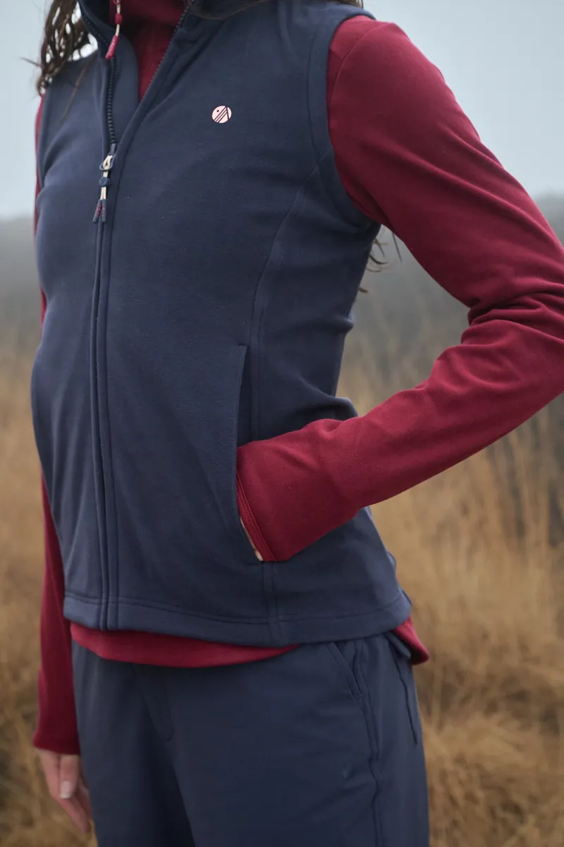 Acai Endurasoft Gilet Womens in Deep Navy-6