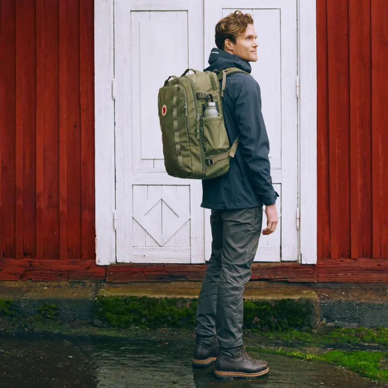Fjallraven Farden Carry-On Pack in Navy-9