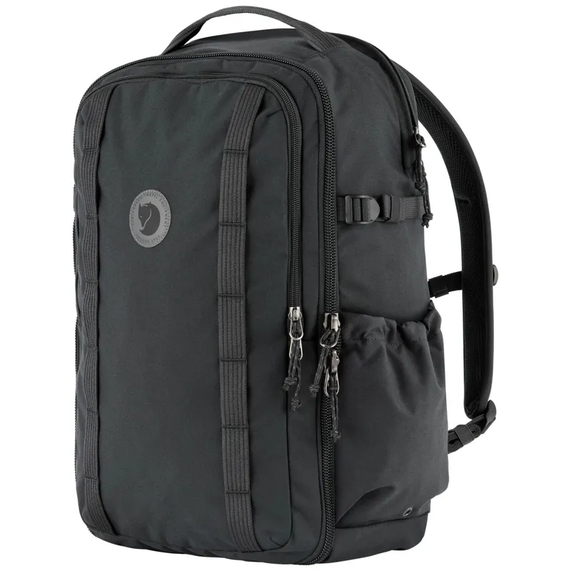 Fjallraven Farden Carry-On Pack 30 Unisex in Coal Black