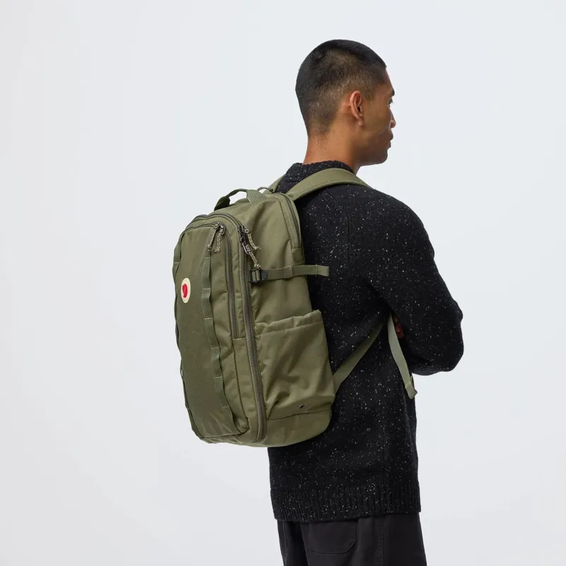Fjallraven Farden Carry-On Pack 30 Unisex in Navy-4
