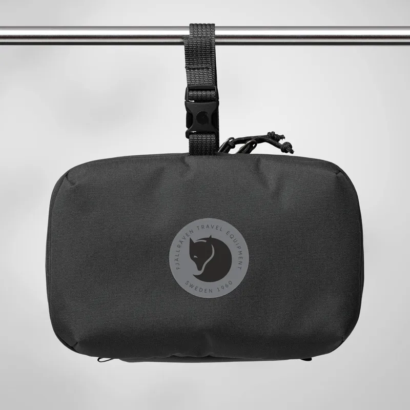 Fjallraven Farden Necessity Bag in Coal Black-2