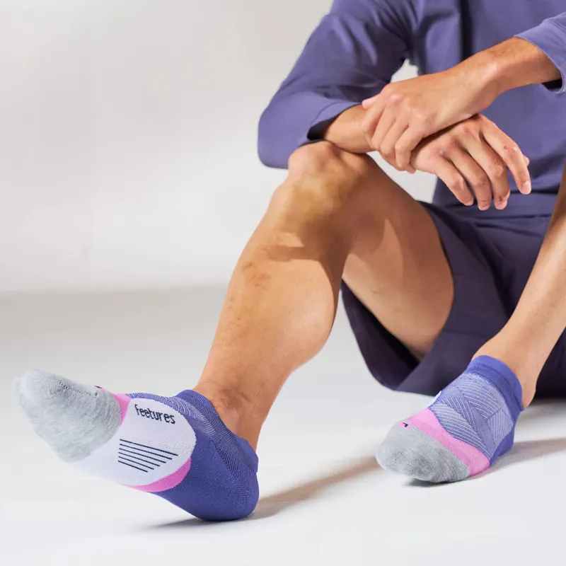 Feetures Elite Light Cushion Running Tab Sock in Future Dusk-2