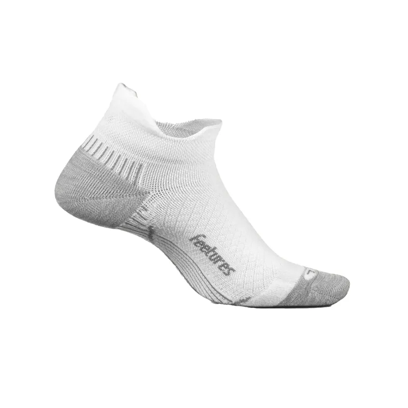 Feetures PF Relief Ultra Light No Show Tab in White