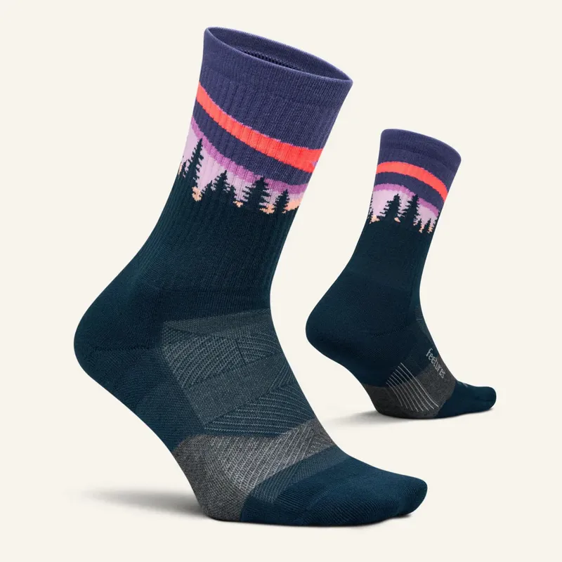 Feetures Trail Max Cushion Mini Crew in Purple Aurora-1
