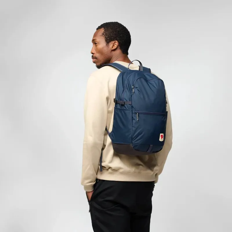 Fjallraven High Coast Backpack 24 in Black-4