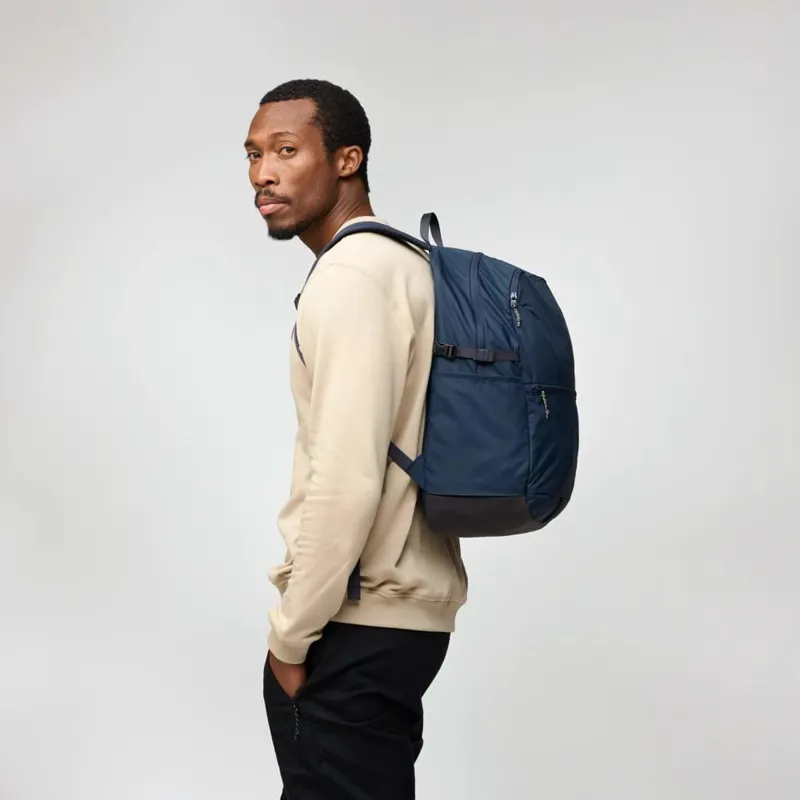 Fjallraven High Coast Backpack 24 in Black-3