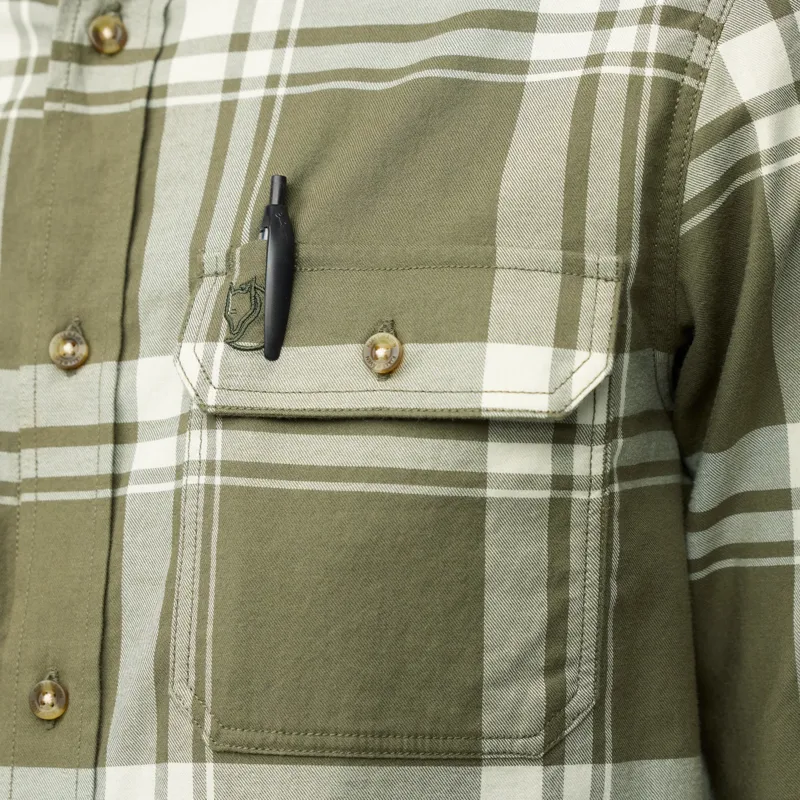 Fjallraven Ovik Lite Flannel Shirt Mens in Laurel Green/Chalk White-2
