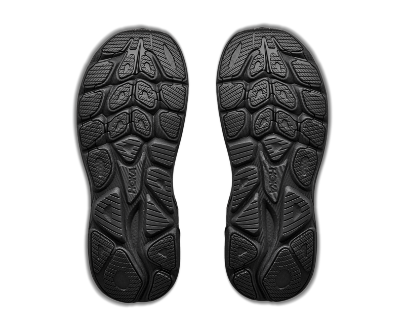 Hoka Clifton 11 GoreTex Wide Road Running Shoe Mens in Black/Black-1