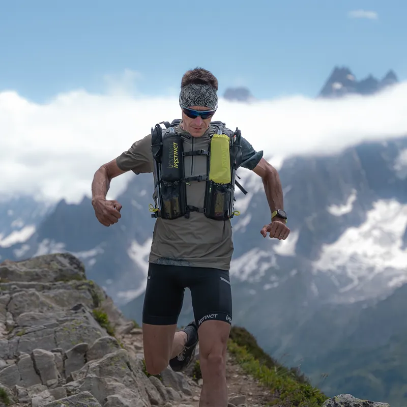 Instinct Alpi 40 Trail Running Pack with 2 x 600ml Pack-6
