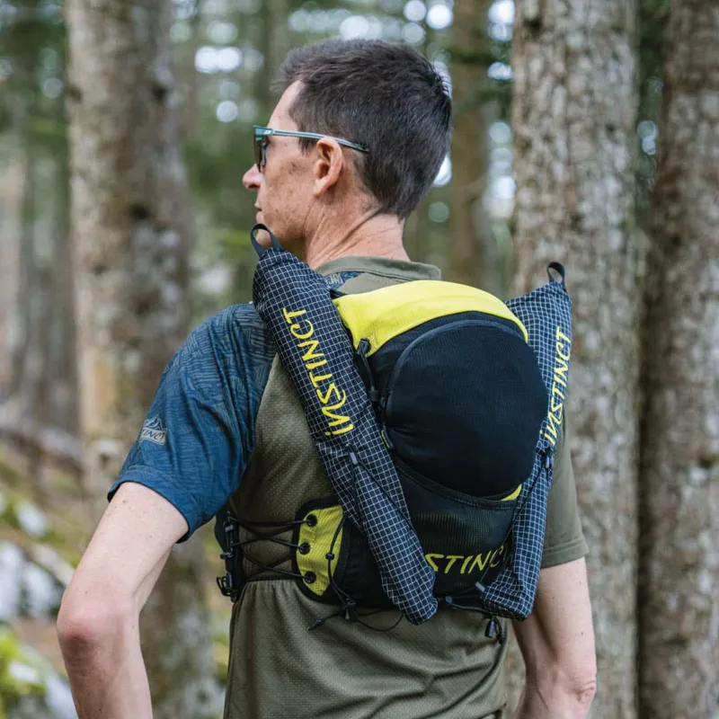 Instinct X 10L Trail Running Pack with 2 x 600ml Bottles-6