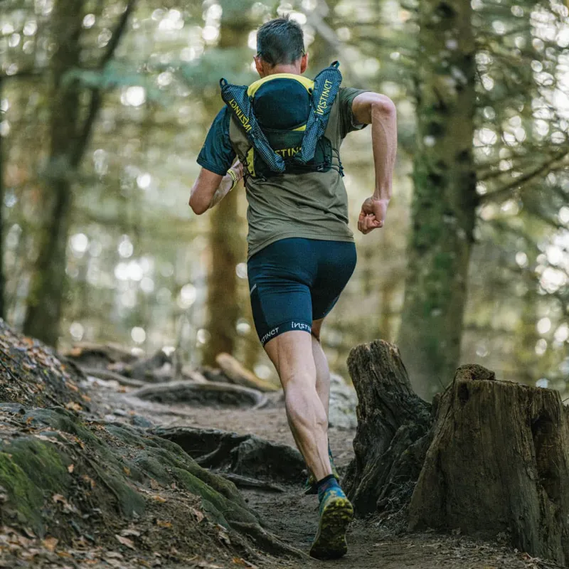 Instinct X 10L Trail Running Pack with 2 x 600ml Bottles-8