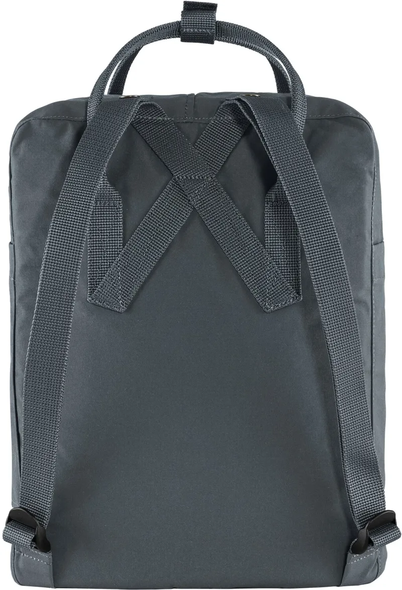 Fjallraven Kanken in Graphite-1