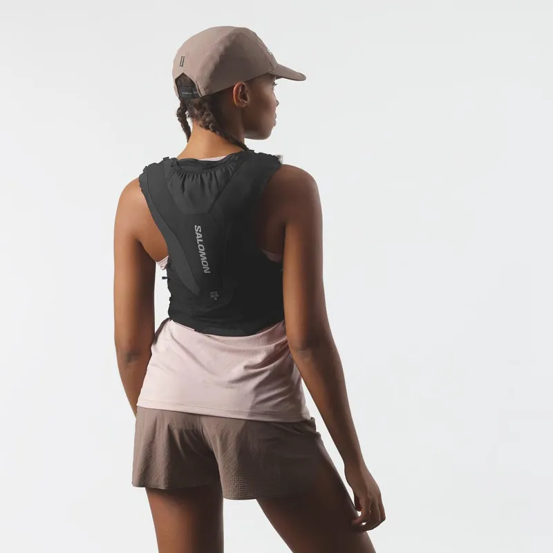 Salomon ADV Skin 5 Set Hydration Vest in Black-5