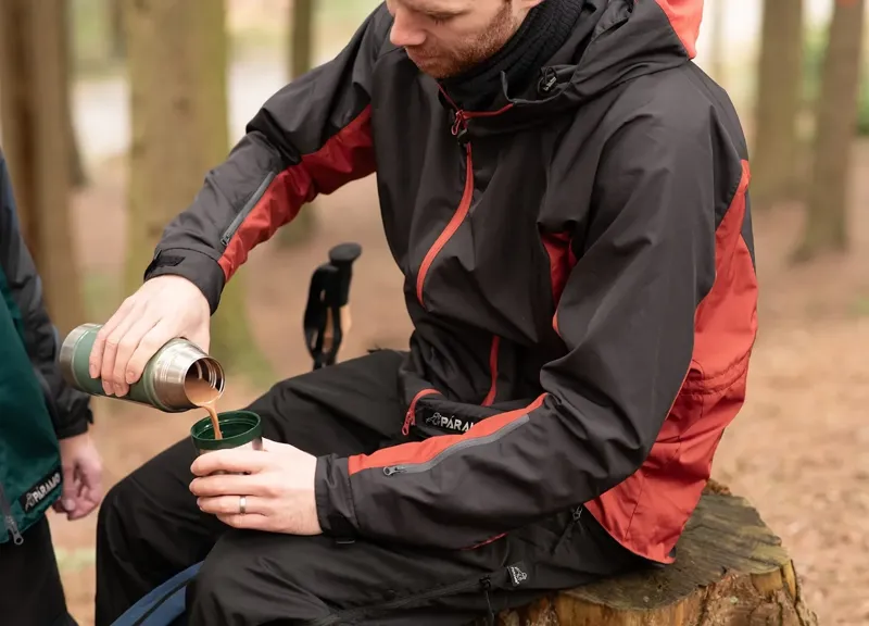 Paramo Caminata Jacket Mens in Dark Grey/Outback Red-12