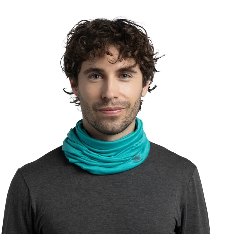 Buff Merino Lightweight Neckwear in Solid Sea Green-2