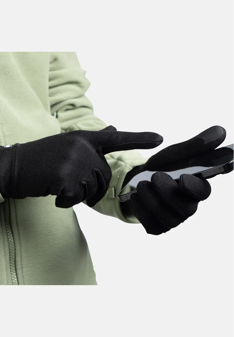 Buff Merino Midweight Gloves in Black-5