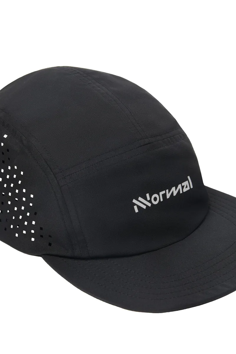Nnormal Race Cap Unisex in Black-1