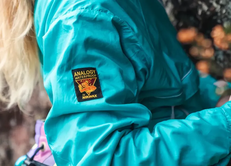 Paramo Velez Adventure Light Smock Womens in Elderberry-9