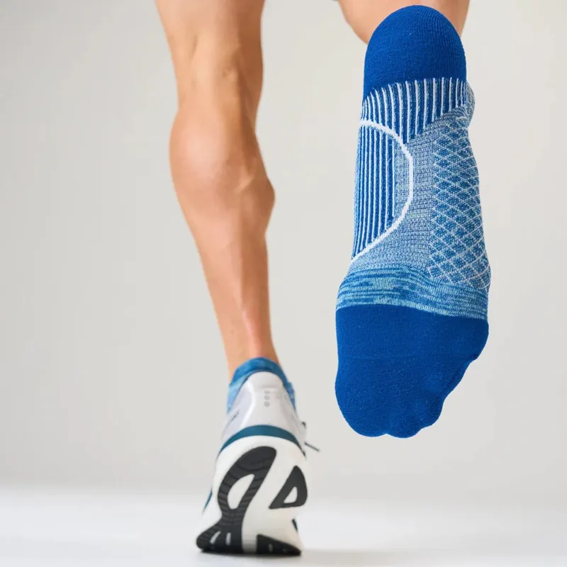Feetures PF Relief Light Cushion Tab Unisex Socks in Sapphire-2