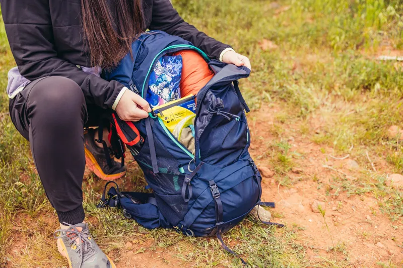 Gregory Amber 54 EU Rucksack in Coral Blue-8