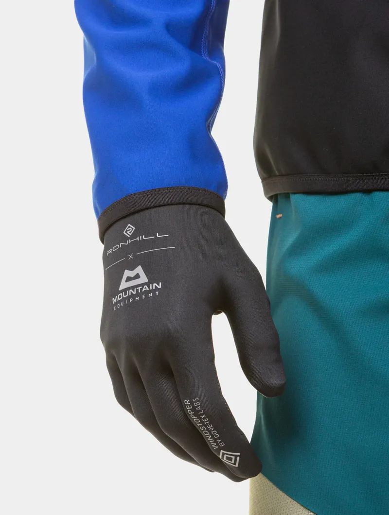 Ronhill Gore-Tex Windstopper Glove in All Black-8