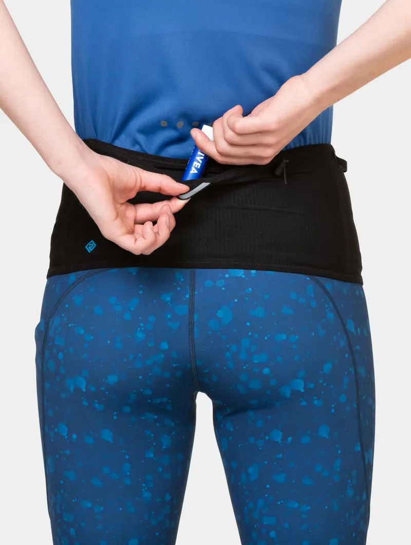 Ronhill 360 Waistband in All Black-4