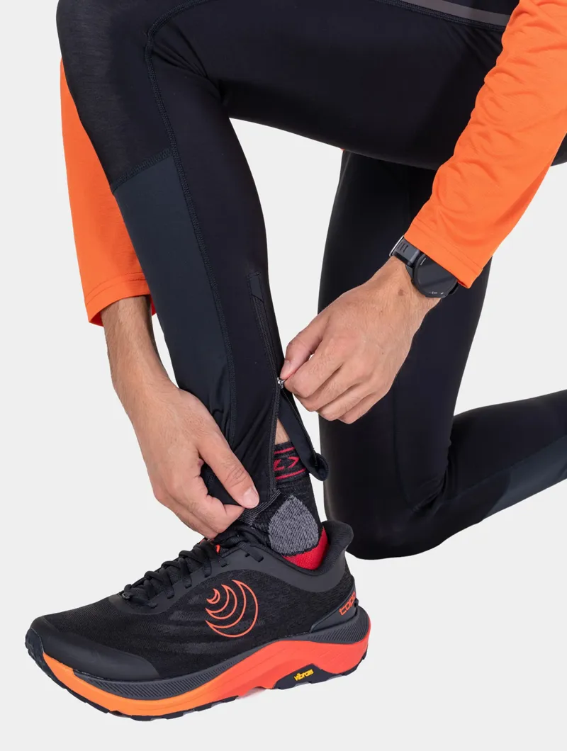 Ronhill Tech Wind Block Tight Mens in All Black-7