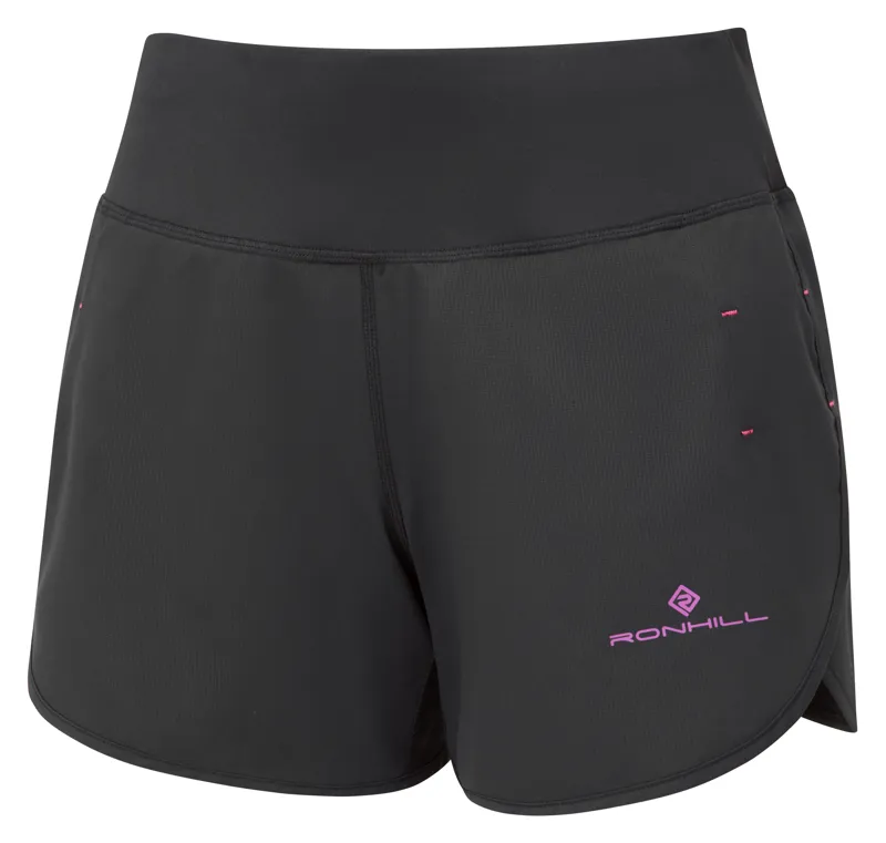 Ronhill Tech 4.5 Inch Short Womens in Black/Razzmatazz