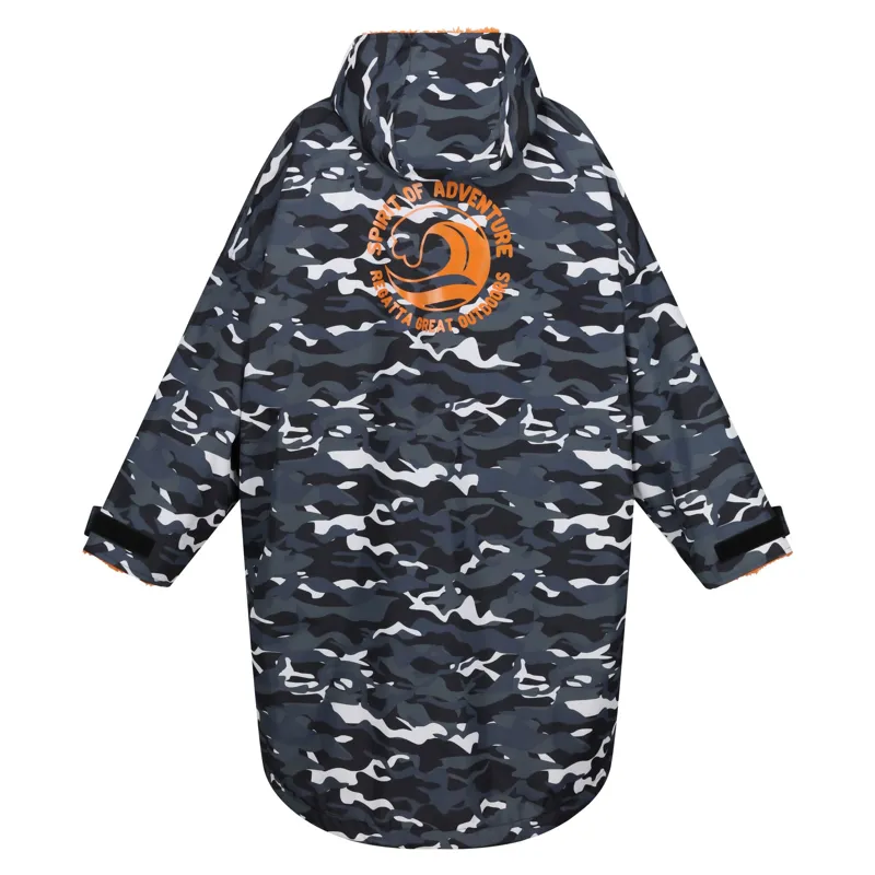 Regatta Junior Waterproof Changing Robe in Black Camo/Persimmon-1