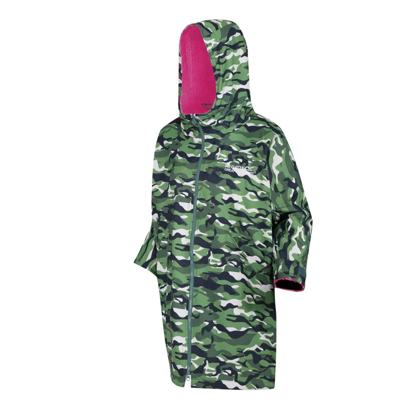 Regatta Junior Waterproof Changing Robe in Cactus Camo/Pink Potion-1