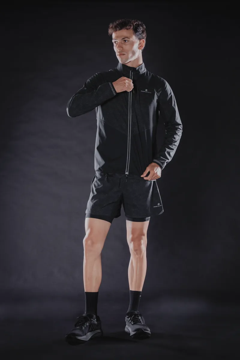 Ronhill Mens Tech Reflect Lux 5 Inch 2 in 1 Shorts in Black/Reflect-2