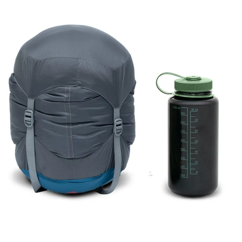 Robens Serac 900 -20C Regular Sleeping Bag in Blue-7