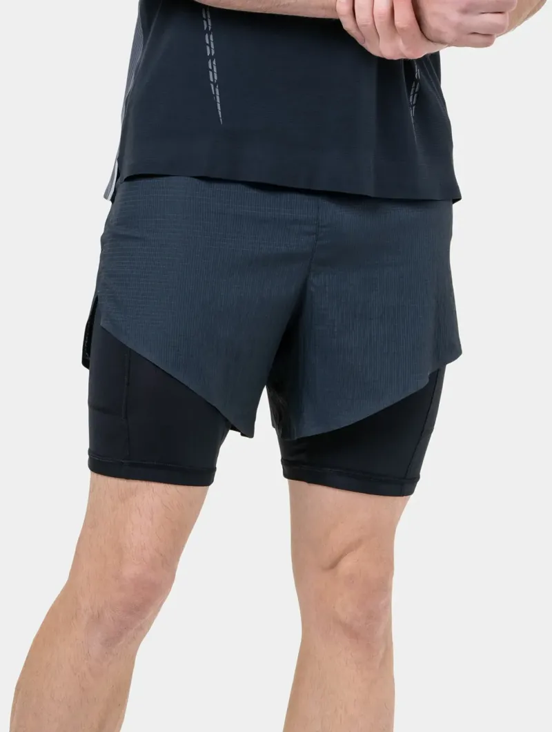 Ronhill Tech Race Twin Short Men's in All Black-4