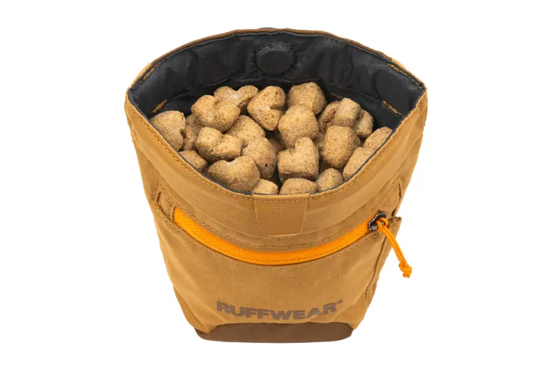 Ruffwear Treat Trader Dog Treat Pouch Medium in Brown Bear-1