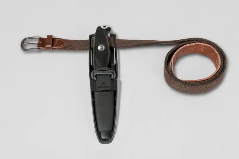 Victorinox Venture Pro Knife in Black-12