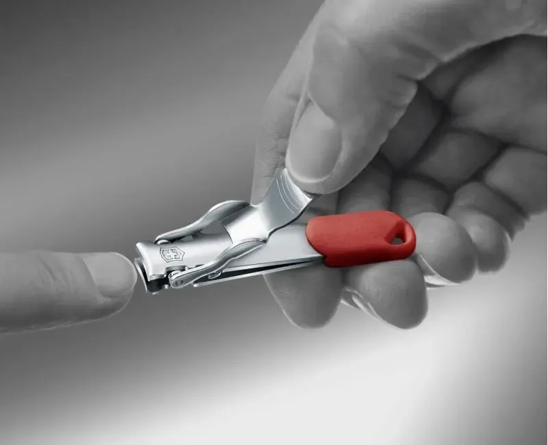 Victorinox Nail Clipper in Red-6