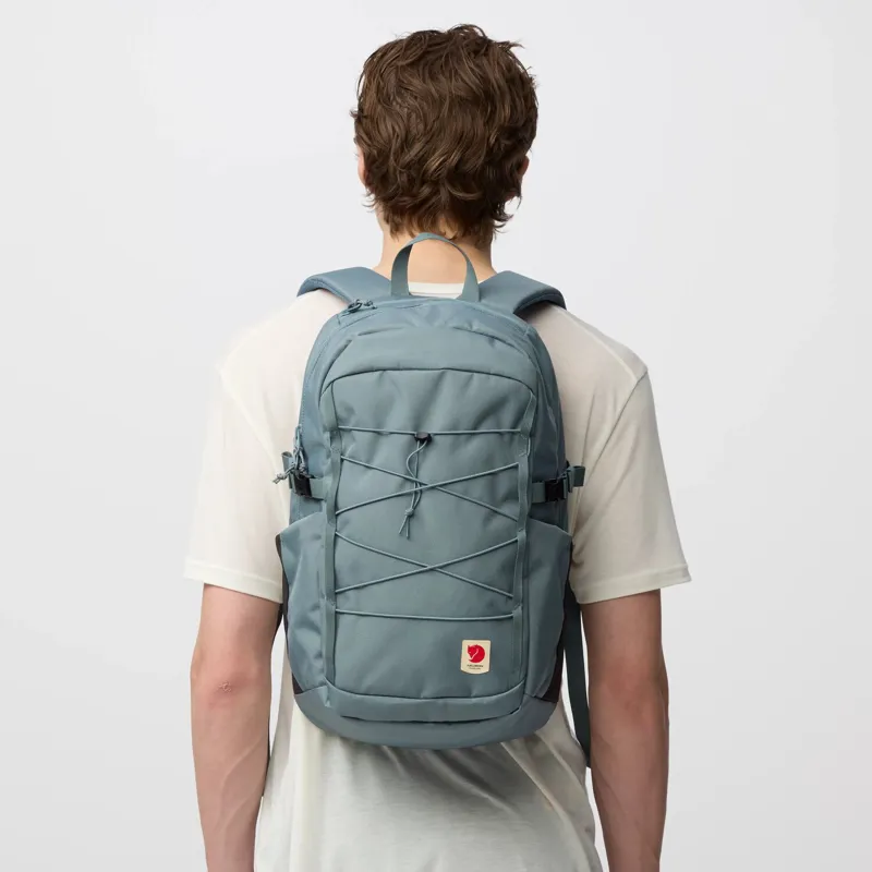 Fjallraven Skule 24 Backpack in Dusty Rose-11