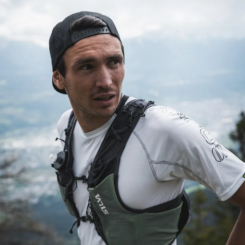 Silva Strive Fly Running Vest in Green-7