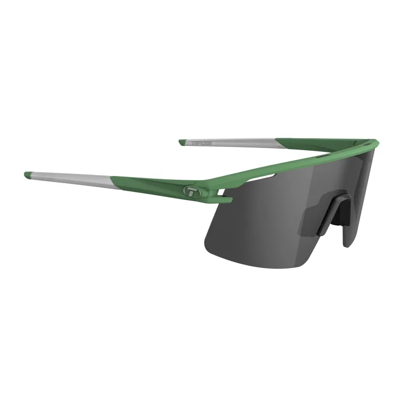 Tifosi Moab Lite Sunglasses in Trail Pine Smoke-2