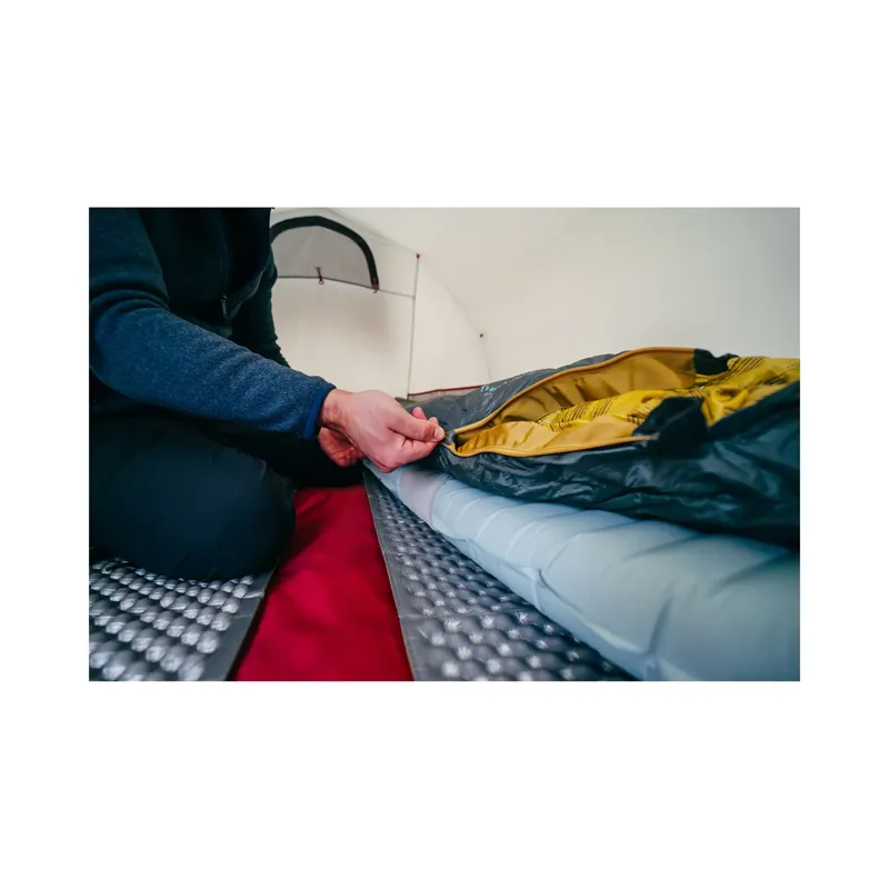 Thermarest NeoAir Xtherm NXT Sleeping Pad in Neptune: Regular Wide-8