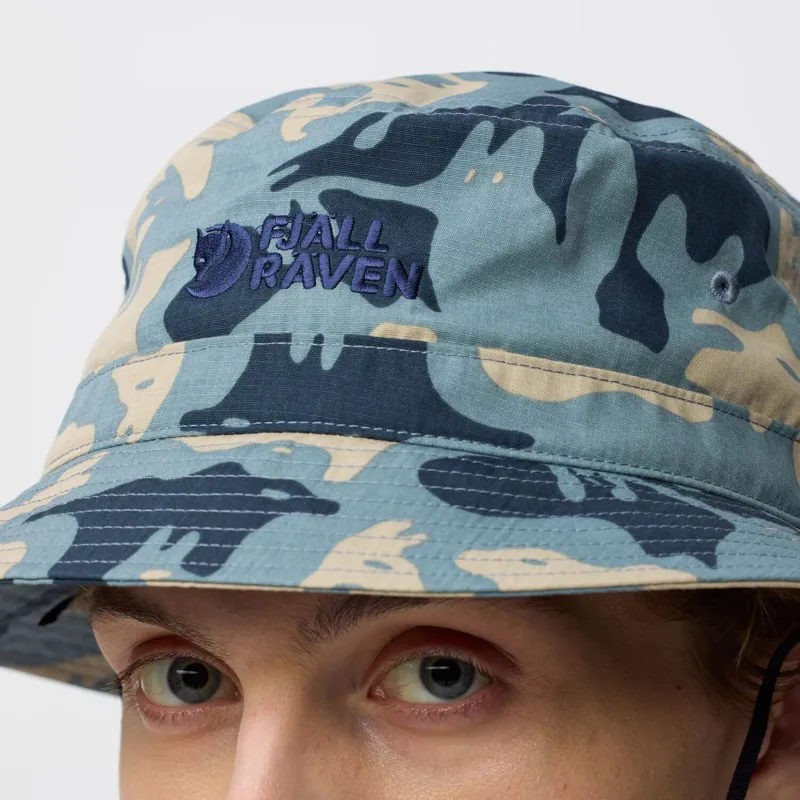 Fjallraven Vardag Bucket Hat in Laurel Green-7