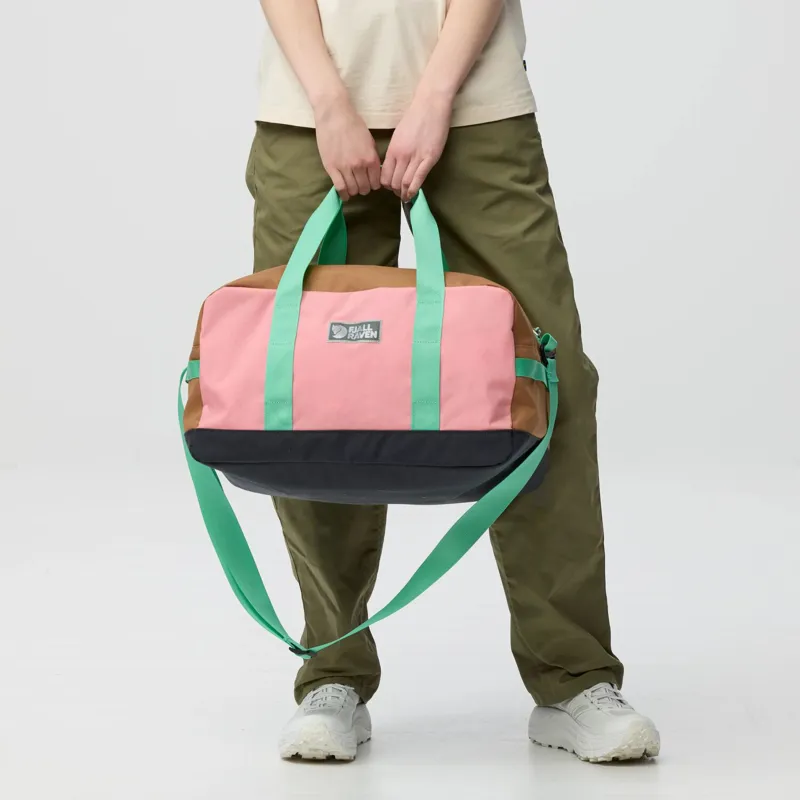 Fjallraven Vardag Duffel 33 in Deep Forest-7