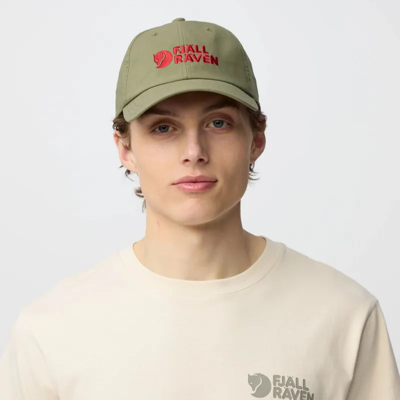 Fjallraven Vardag Lite Cap in Laurel Green-2