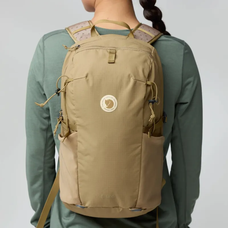 Fjallraven Abisko Softpack 16 Unisex Daypack in Navy-7