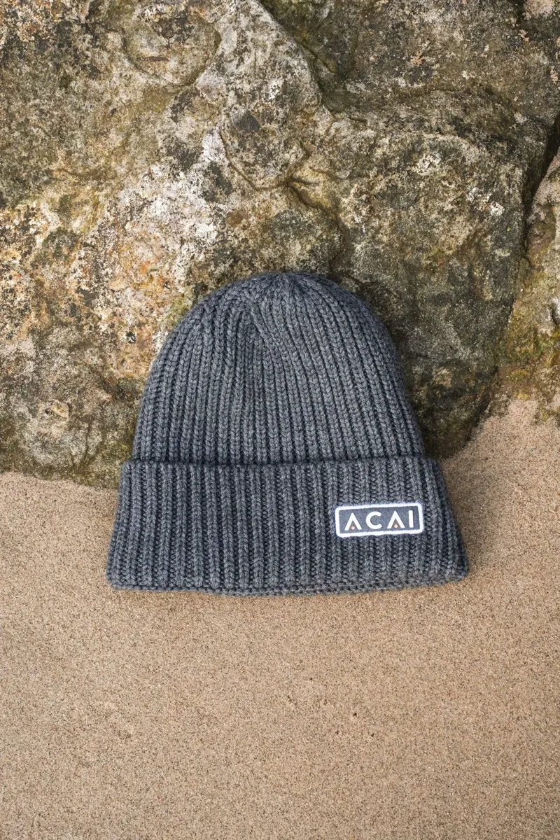Acai Merino Lite Beanie Womens in Grey Marl