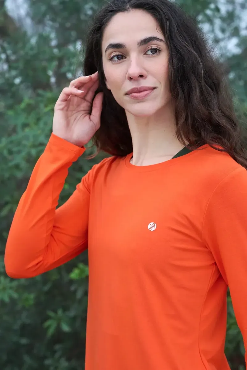 Acai On The Go Bamboo Long Sleeve Tee Women's in Mandarin-4